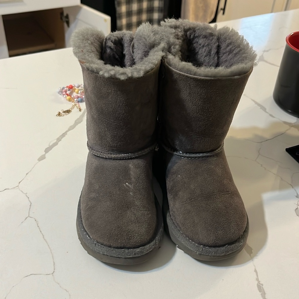 Toddler ugg boots